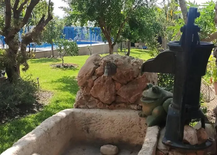 Aguilas * Малага