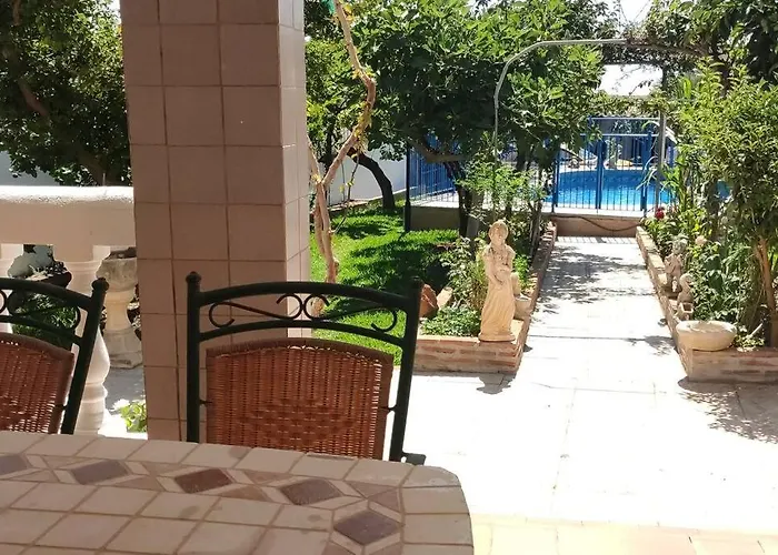 Вилла Aguilas